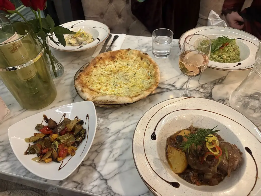 Menu_Casa Bianca_Usk_image_8