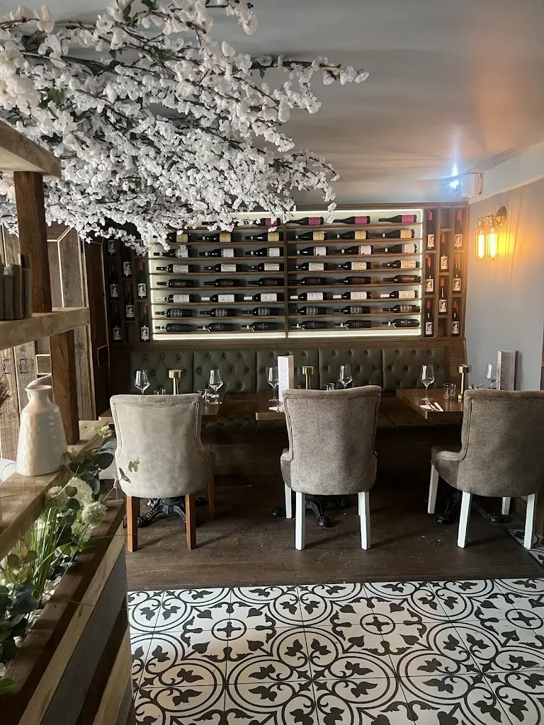 Casa Bianca restaurant in Usk