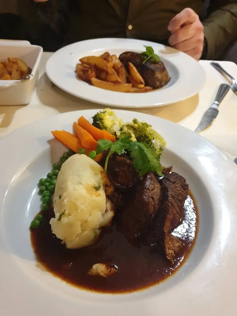 Menu_The Hall Inn Pub & Restaurant_Usk_image_9