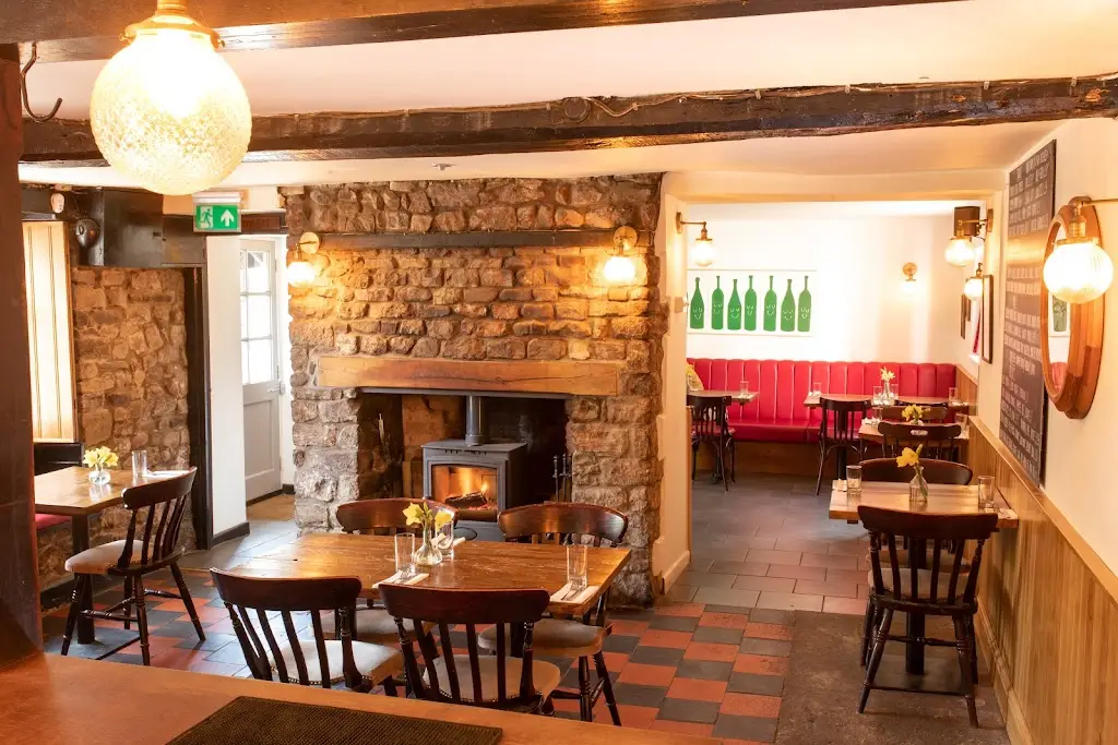 The Black Bear Inn_Usk_slider_image_1