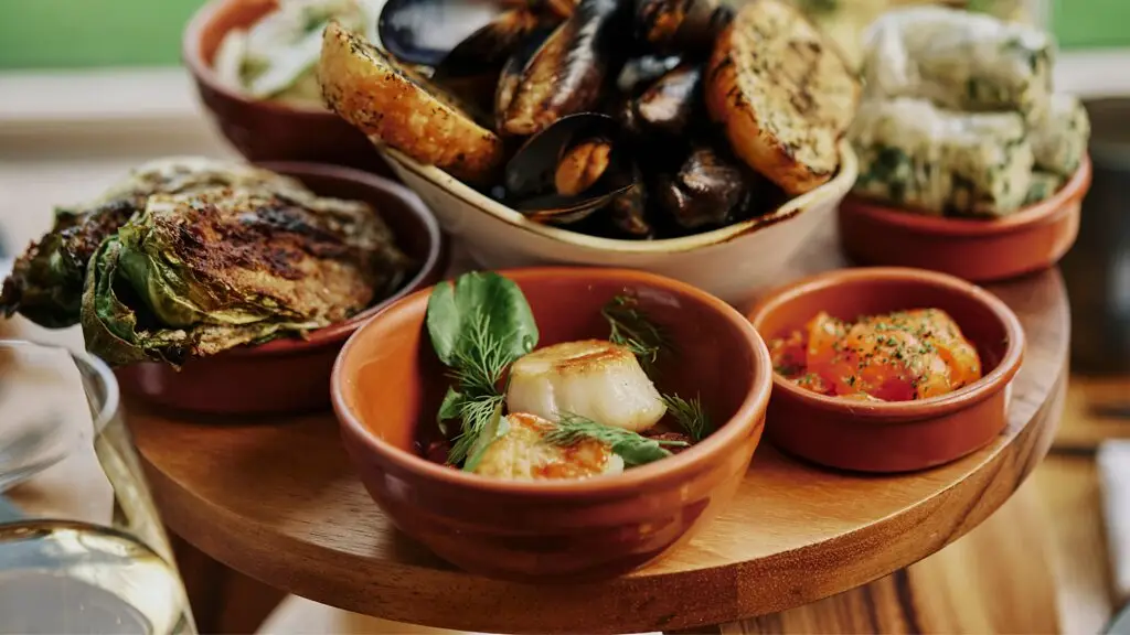 Newbridge on Usk_Usk_slider_image_3