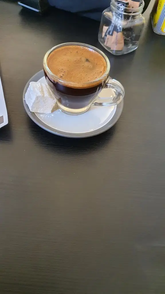 Kyle Fourie_longa turkish café_Usk_recensione