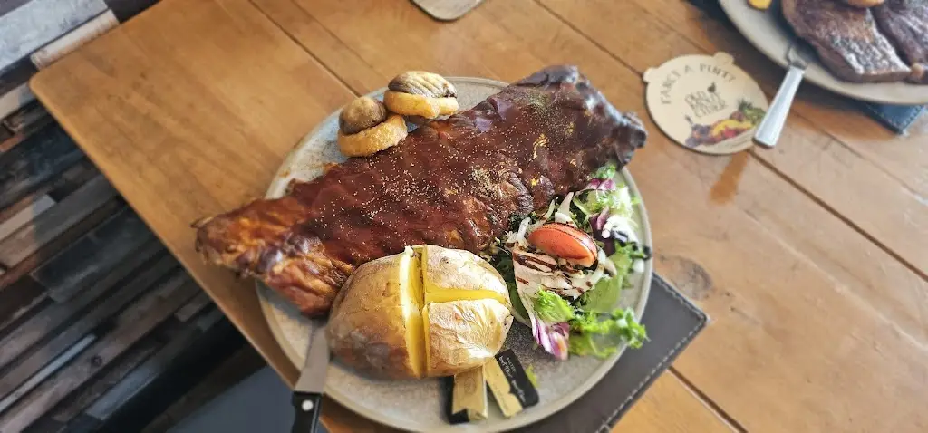 Sian Thorne_The Glascoed Pub_Usk_review