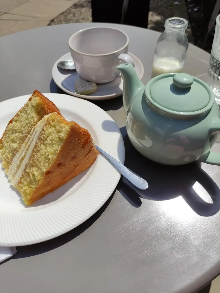 Menu_But First_Bishopthorpe_imagen_6