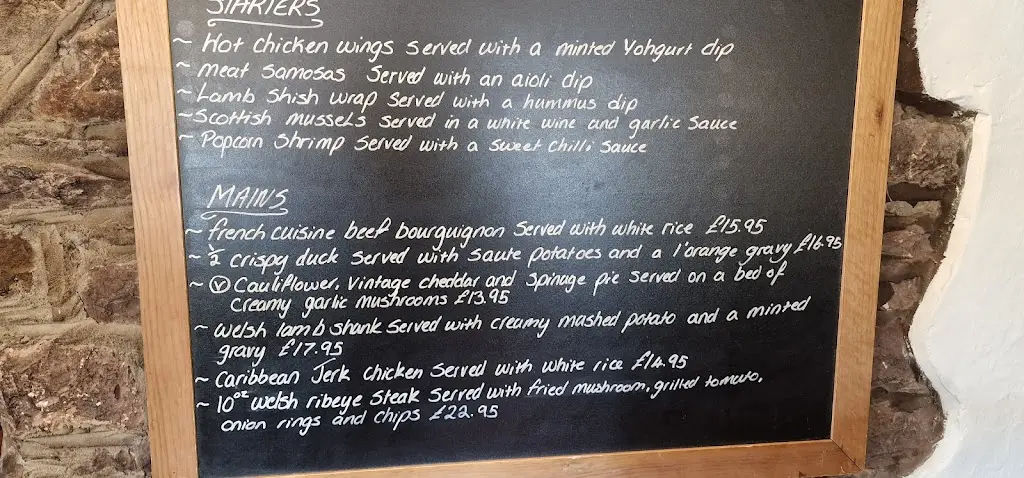 Menu_White Hart Village Inn Llangybi_Usk_image_1