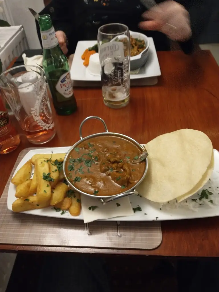 Menu_White Hart Village Inn Llangybi_Usk_image_5