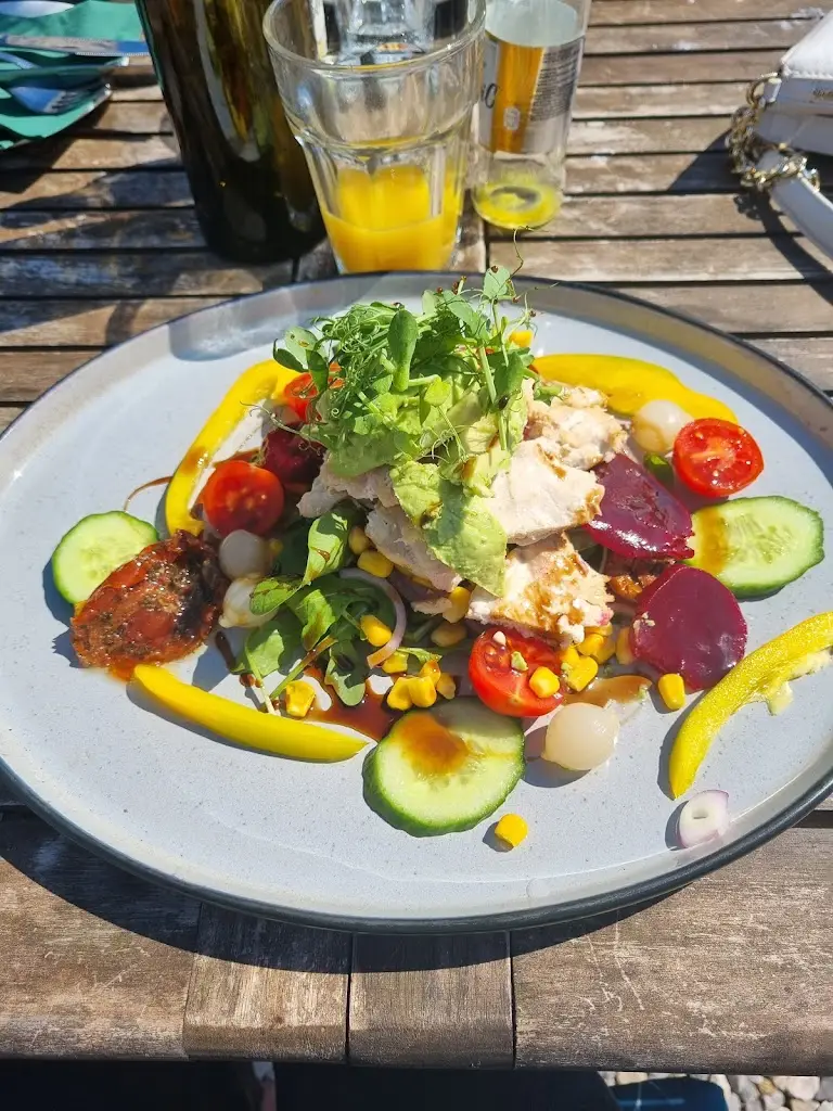 Ally B_Craft Renaissance Kitchen_Usk_review