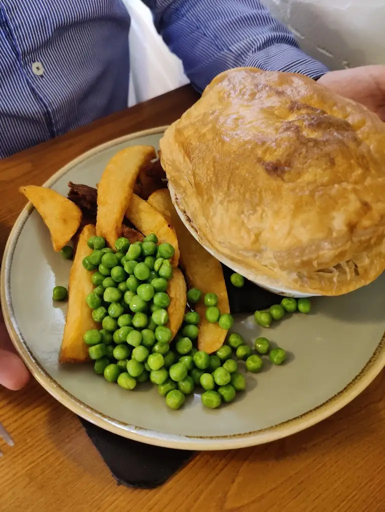 Meg Granta_The Cripple Creek Inn_Usk_review