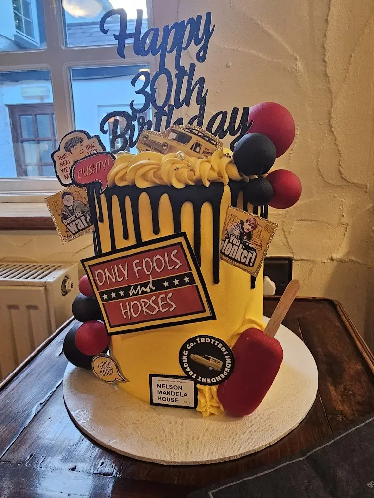 The Cripple Creek Inn_Usk_slider_image_3