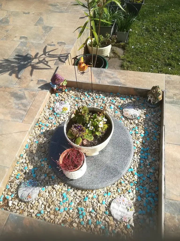 Menu_Morris's Cafe and Restaurant_Usk_image_1