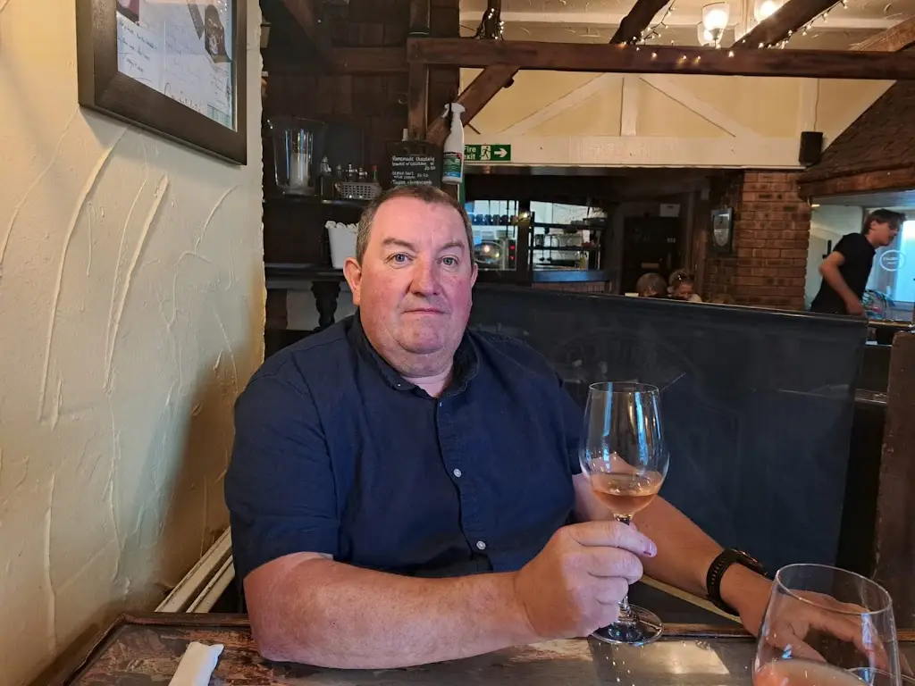 thomas Jenkins_Isabella's_Porthcawl_review