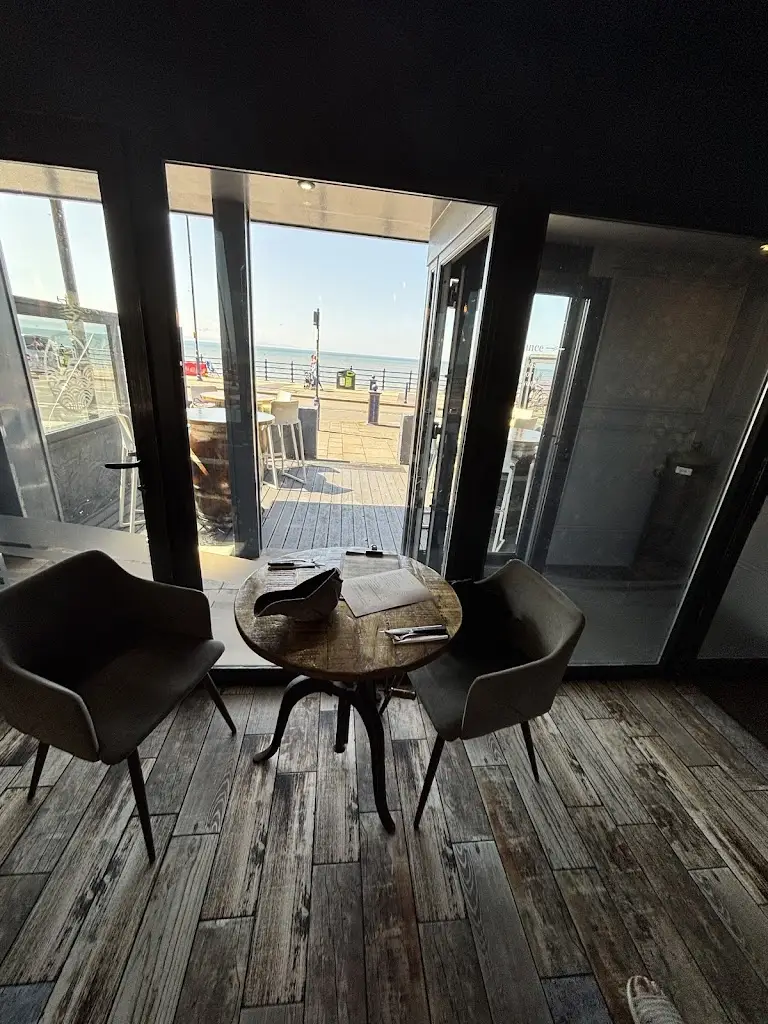 C W_Asiad_Porthcawl_review