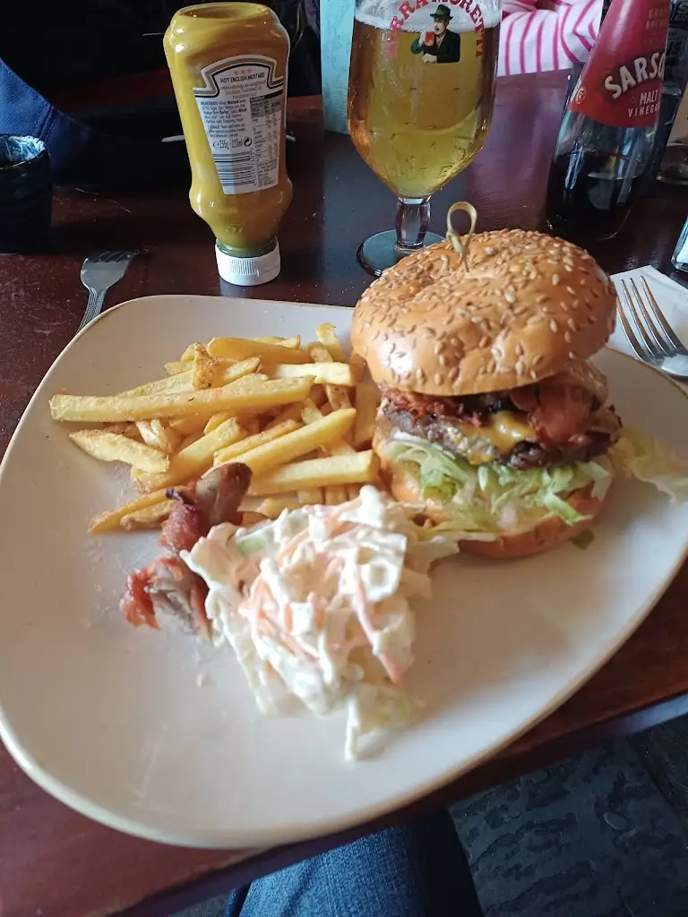 Marc Wilson_Rose & Crown_Porthcawl_review