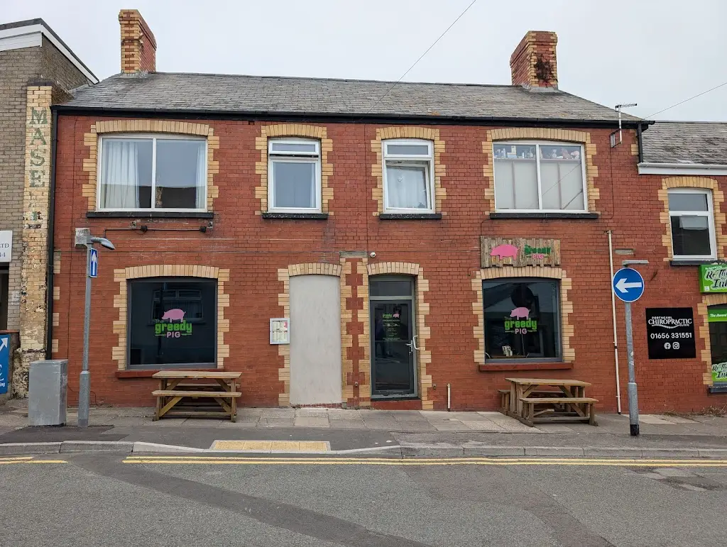 The Greedy Pig_Porthcawl_slider_image_3