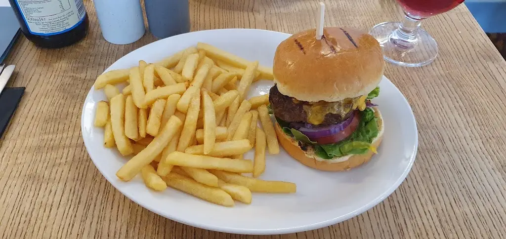 The Rock Inn_Porthcawl_slider_image_2