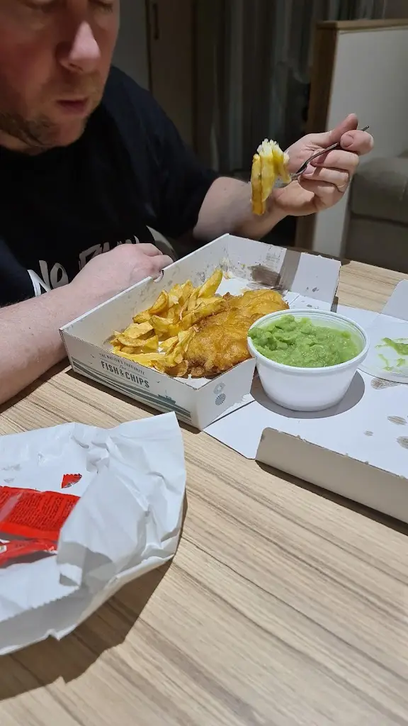 Menu_Beale's Park Fish Restaurant_Porthcawl_image_4