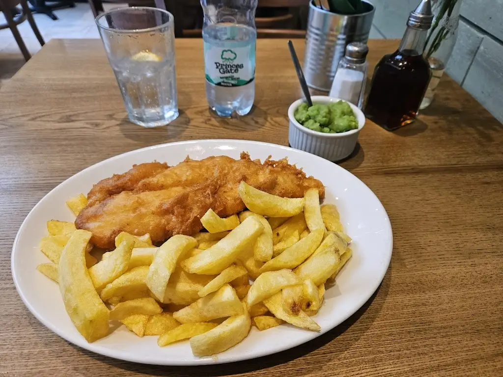 Steve Morgan_Beale's Park Fish Restaurant_Porthcawl_review
