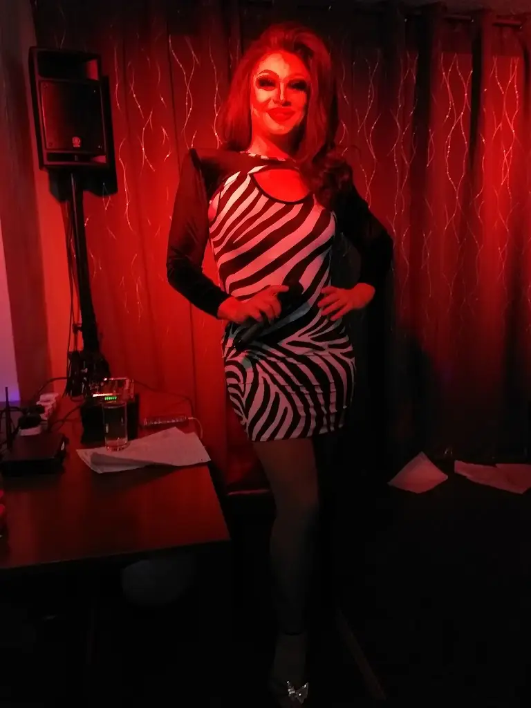 Ian James_The Sea Horse_Porthcawl_review