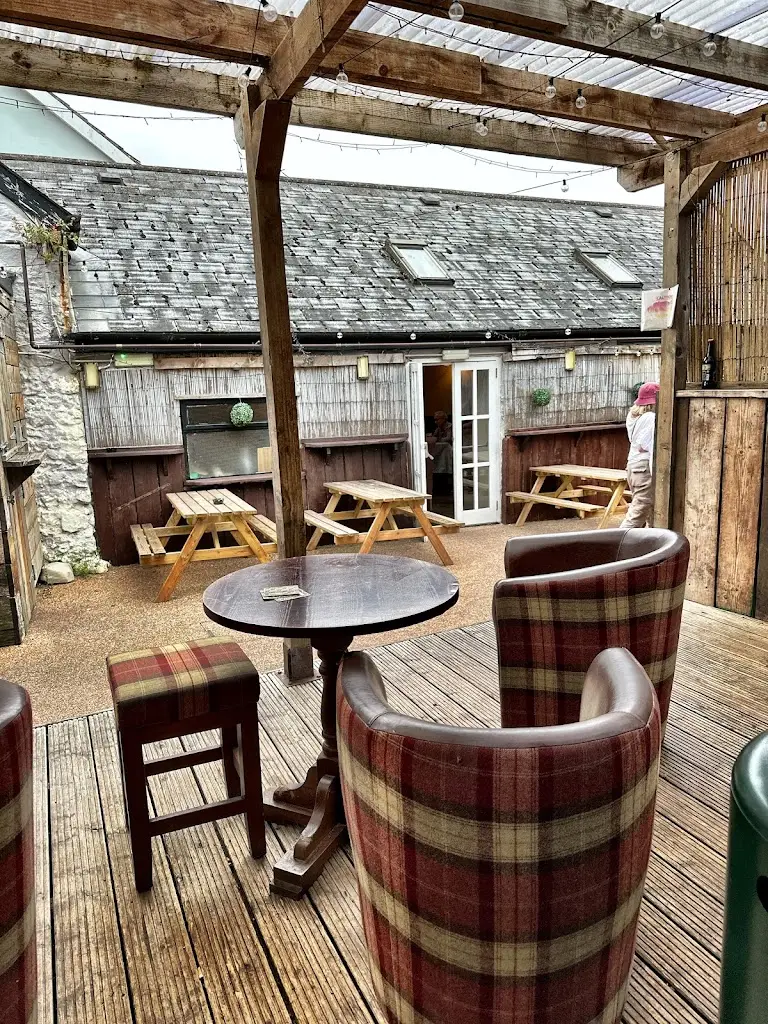 Farmers Arms restaurant in Porthcawl