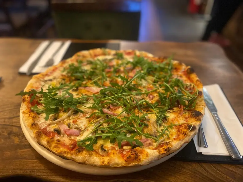 Farmers Arms_Porthcawl_slider_image_2