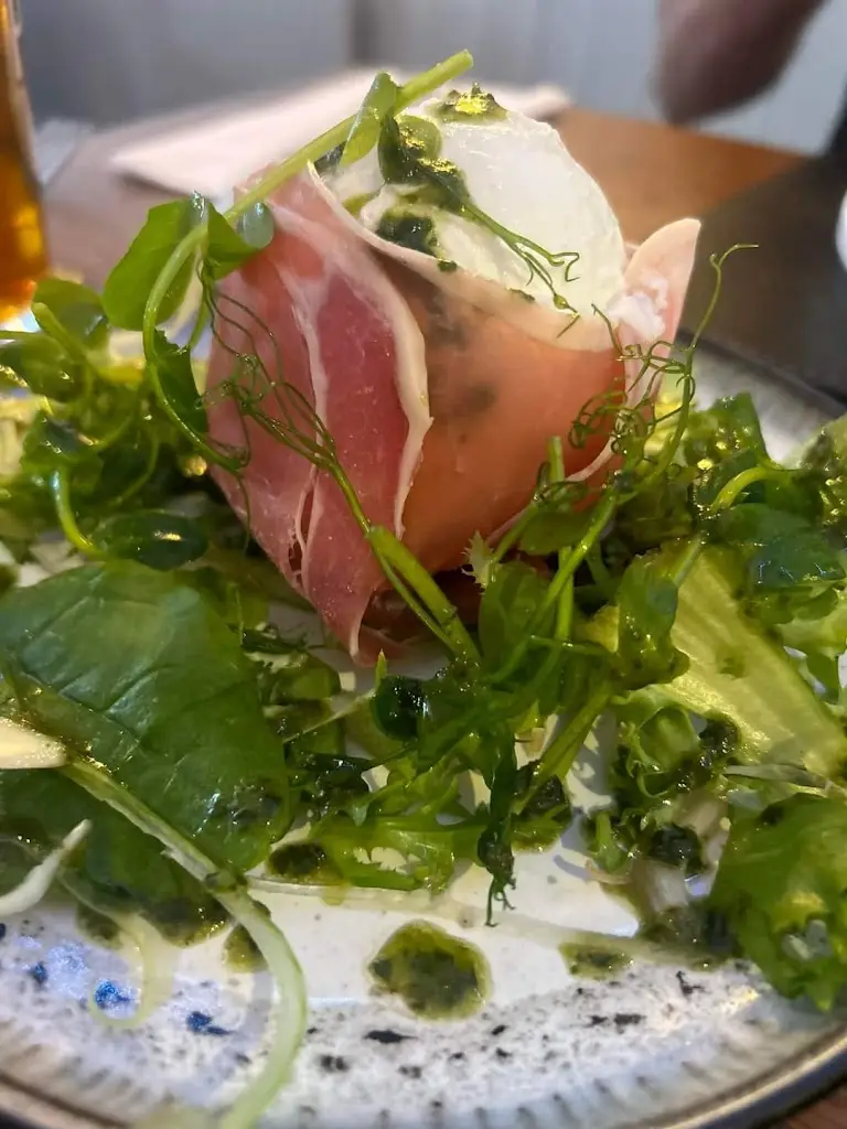 Farmers Arms_Porthcawl_slider_image_3