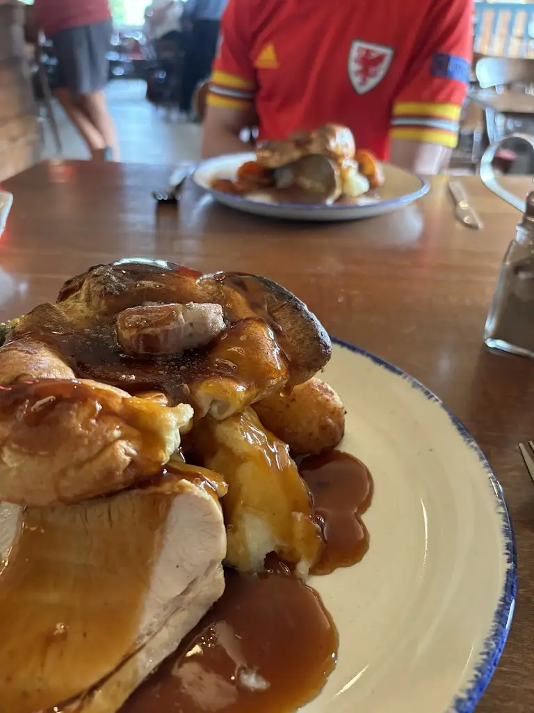 Kate Morris_Seagull Hotel_Porthcawl_review