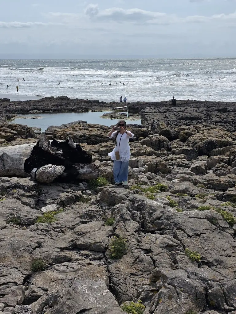 robert lovatt_Rest Bay Café Bar_Porthcawl_recensione