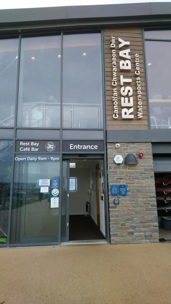 Rest Bay Café Bar restaurant in Porthcawl