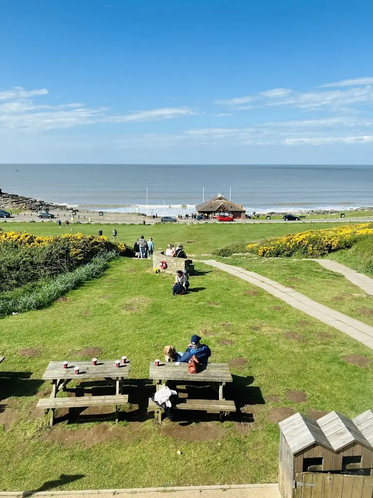 Rest Bay Café Bar_Porthcawl_slider_image_3