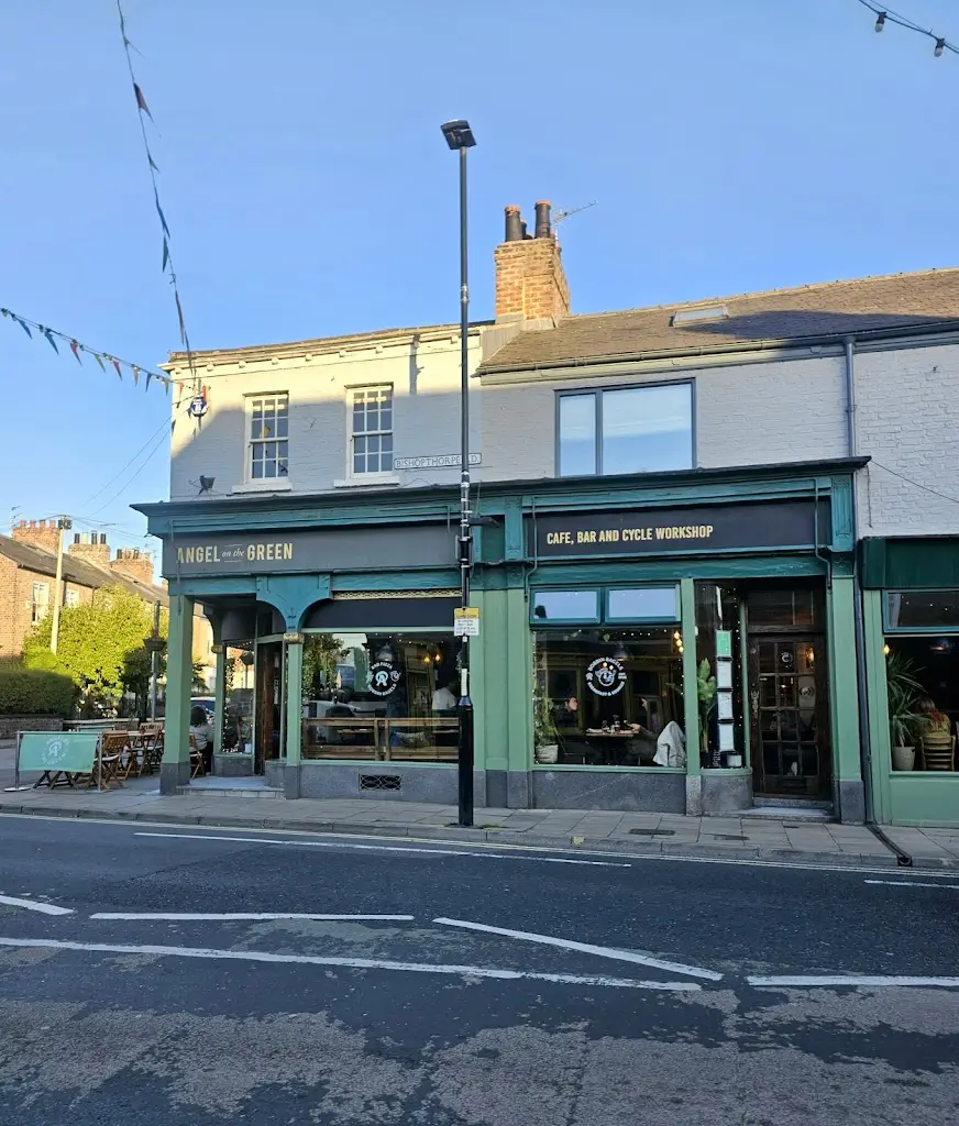 Angel On The Green_Bishopthorpe_slider_image_2