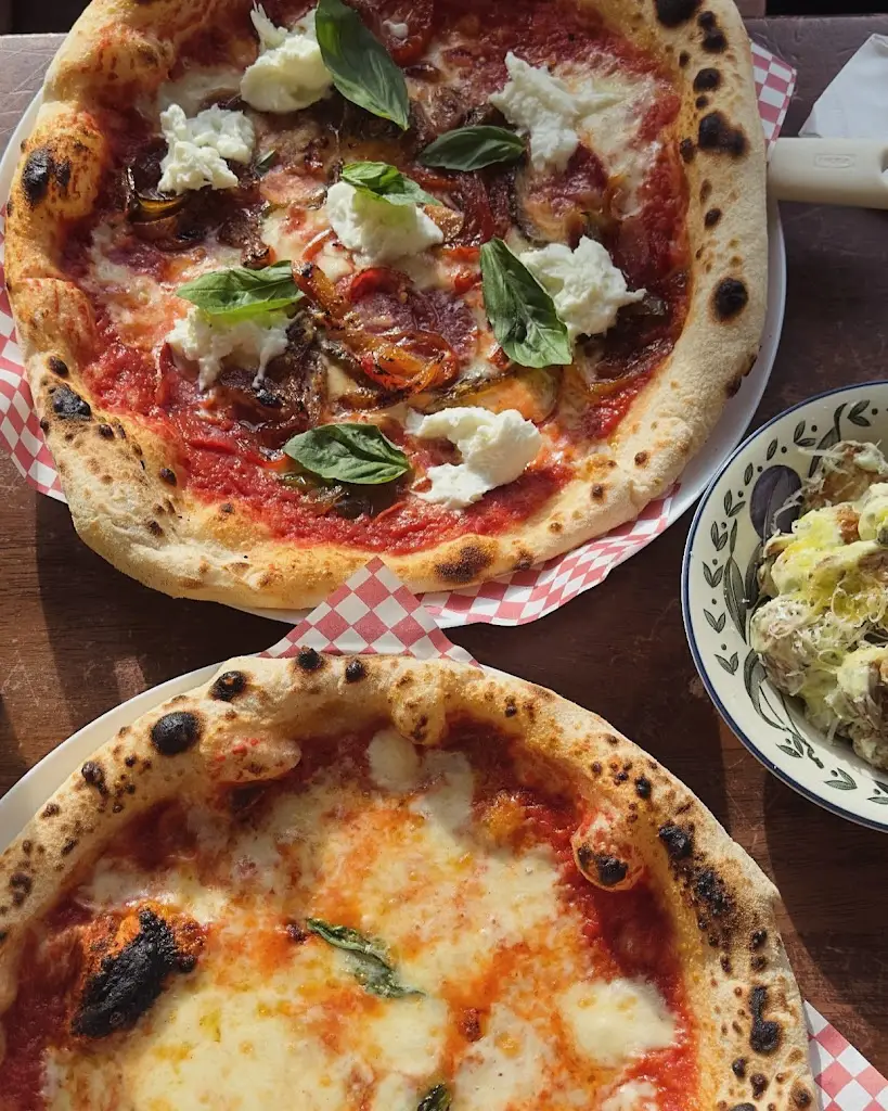 Angel On The Green_Bishopthorpe_slider_image_3