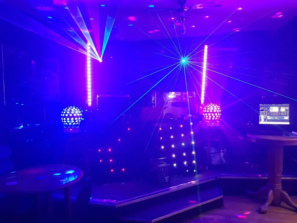 The Brogden Public House_Porthcawl_slider_image_1