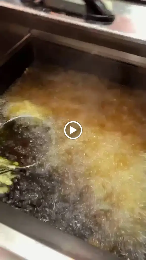 Finnegans Fish & Chip Restaurant and Takeaway_Porthcawl_slider_image_2