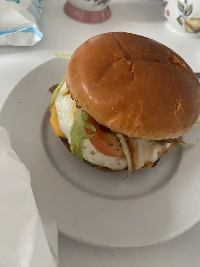 Jordan P_Kellys Deli_Porthcawl_review