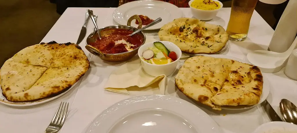 Menu_Le Raj Indian Restaurant_Porthcawl_image_1