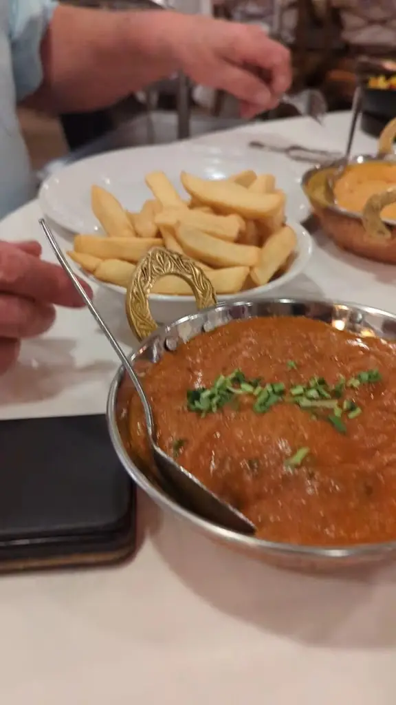 Le Raj Indian Restaurant_Porthcawl_slider_image_2