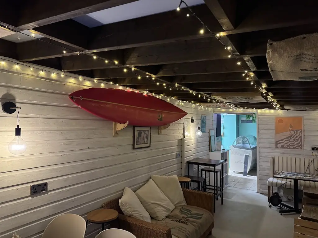 Beach Cafe_Porthcawl_slider_image_1