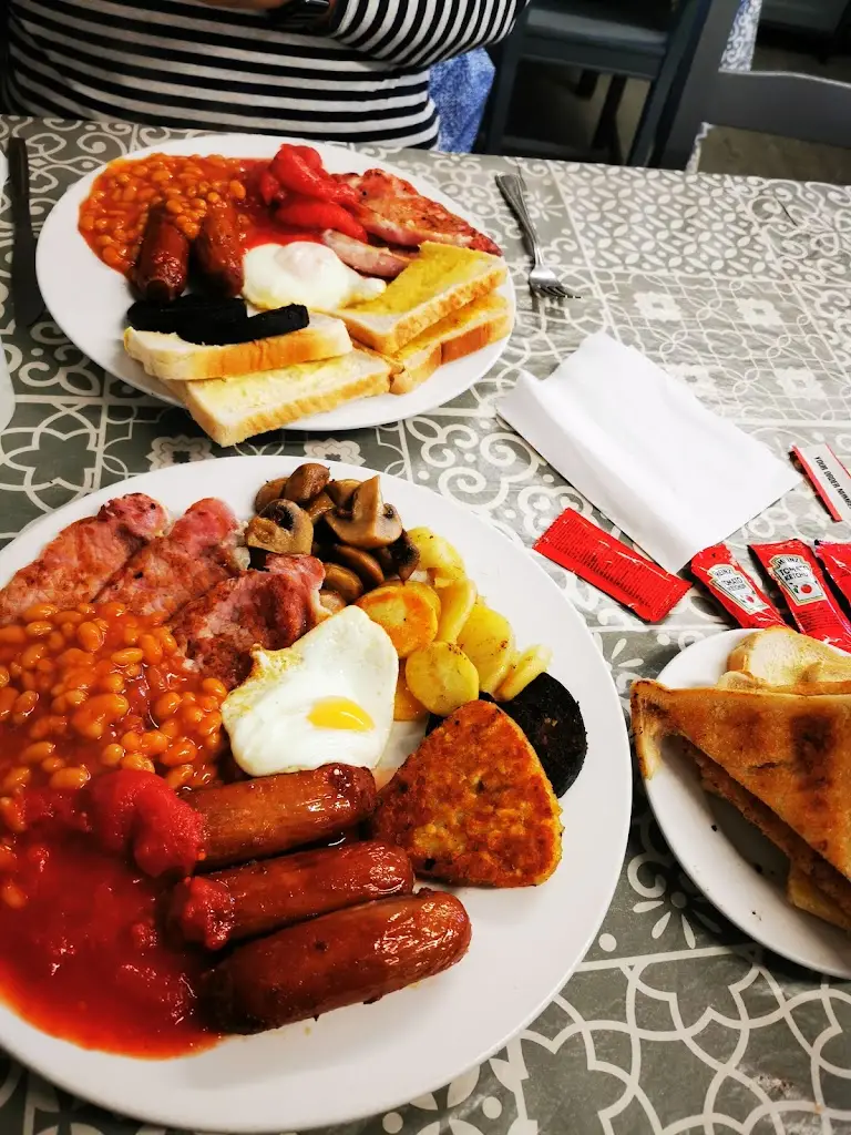 Menu_Georgie's Diner_Porthcawl_image_5