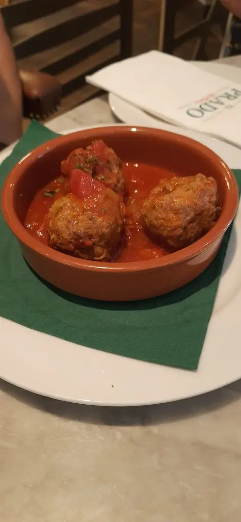 Menu_El Prado Bar & Restaurant_Porthcawl_image_8