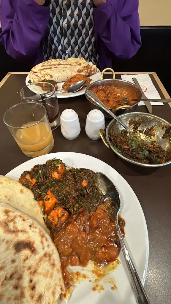 Village Spice_Bishopthorpe_slider_image_2