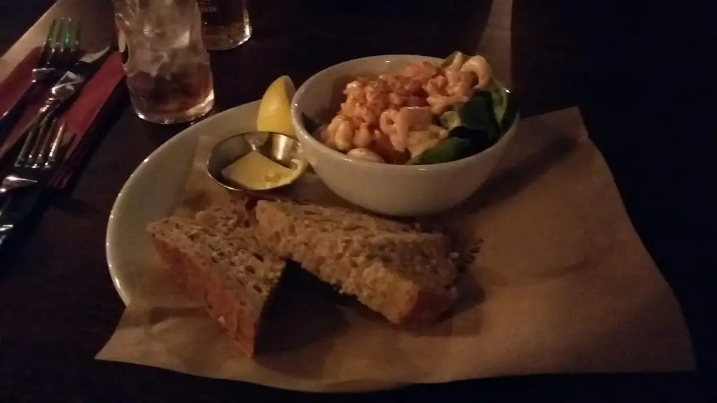 Menu_Prince Louis_Black Notley_image_5