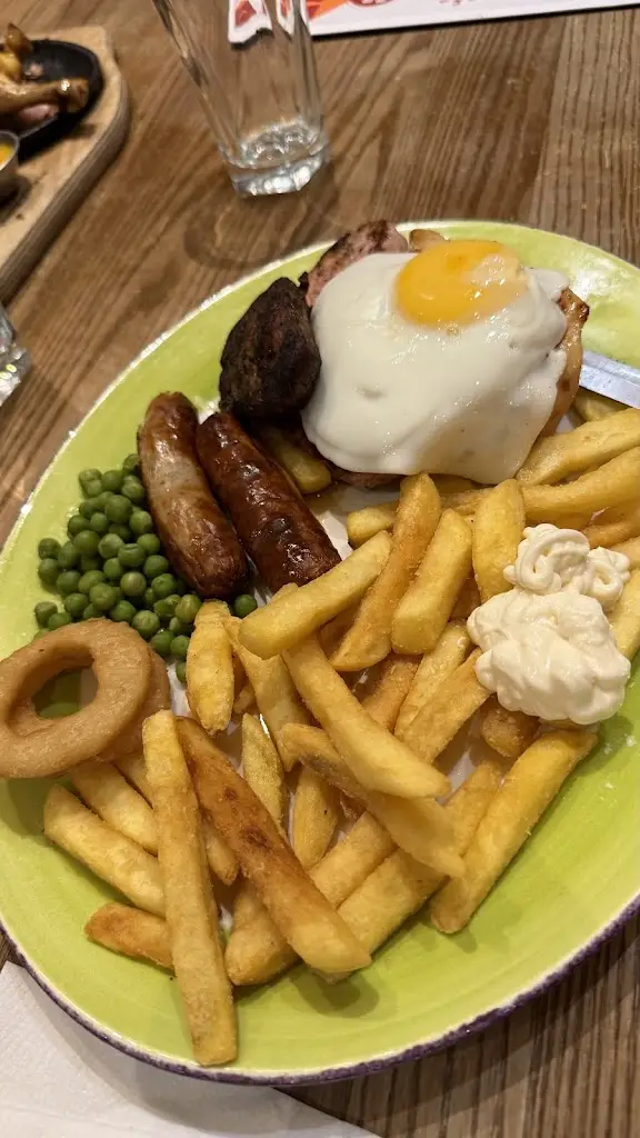 Paolo Gaddari_Astronomer_Black Notley_review