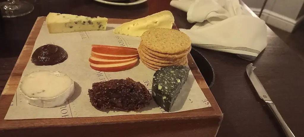 Menu_The House by Hilly Gant_Black Notley_image_6