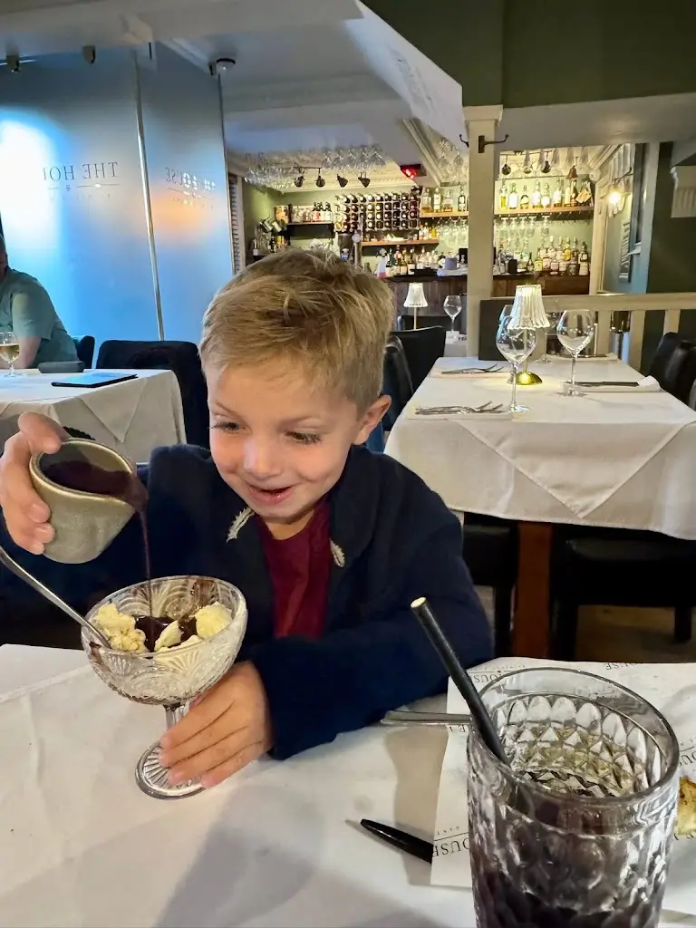 John Newbern_The House by Hilly Gant_Black Notley_review