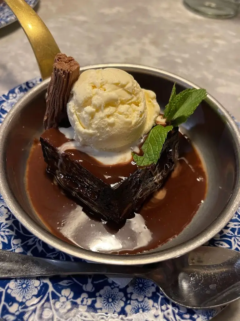 Kareema Mua_Bill's Braintree Restaurant_Black Notley_review