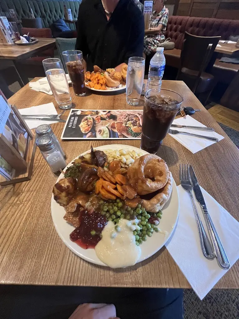 James B_Toby Carvery Braintree_Black Notley_review