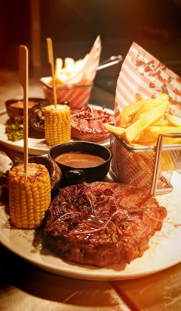 Menu_Elena's Bistro_Black Notley_image_6