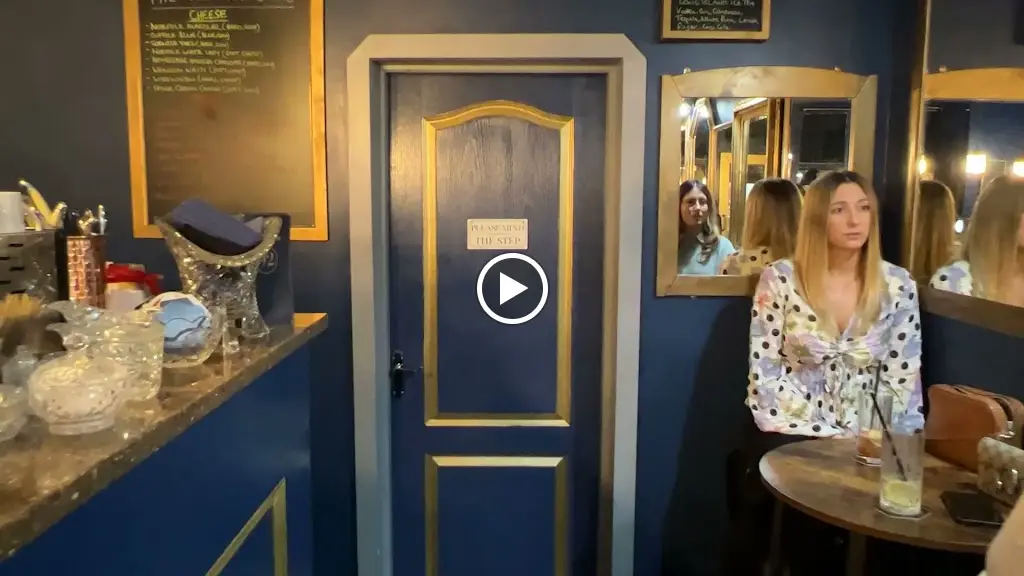 Number 92_Black Notley_slider_image_2