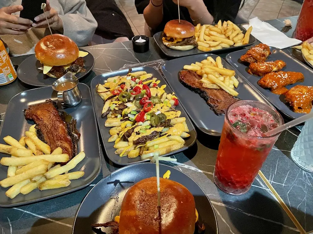 Shen Mohamed_Smokestack_Blackburn_review