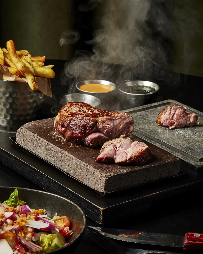 The Firepit Restaurant & Cocktail Bar _Blackburn_slider_image_2